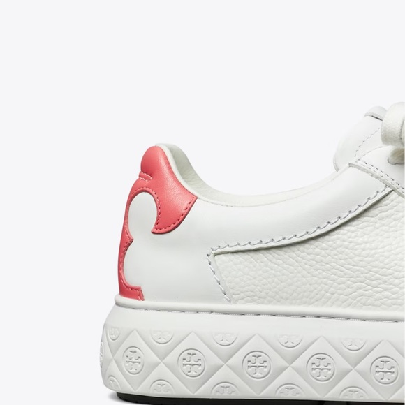 Tory Burch LADYBUG SNEAKER ,Size 8 - Picture 3 of 4